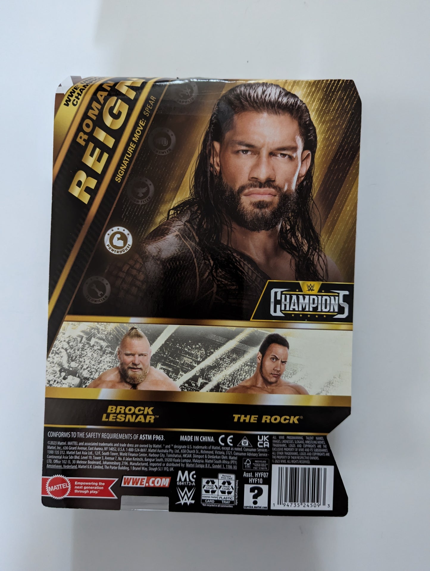 Basic Champions 1 Roman Reigns J + J Figures