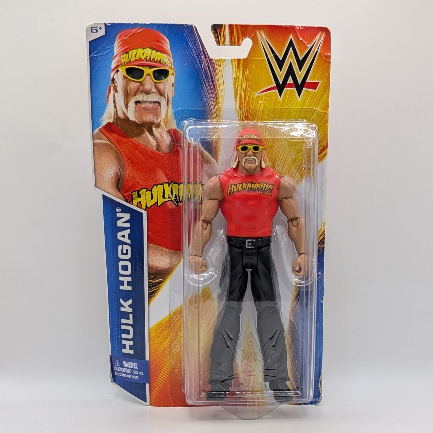 Main Event Signature Series 8 Hulk Hogan