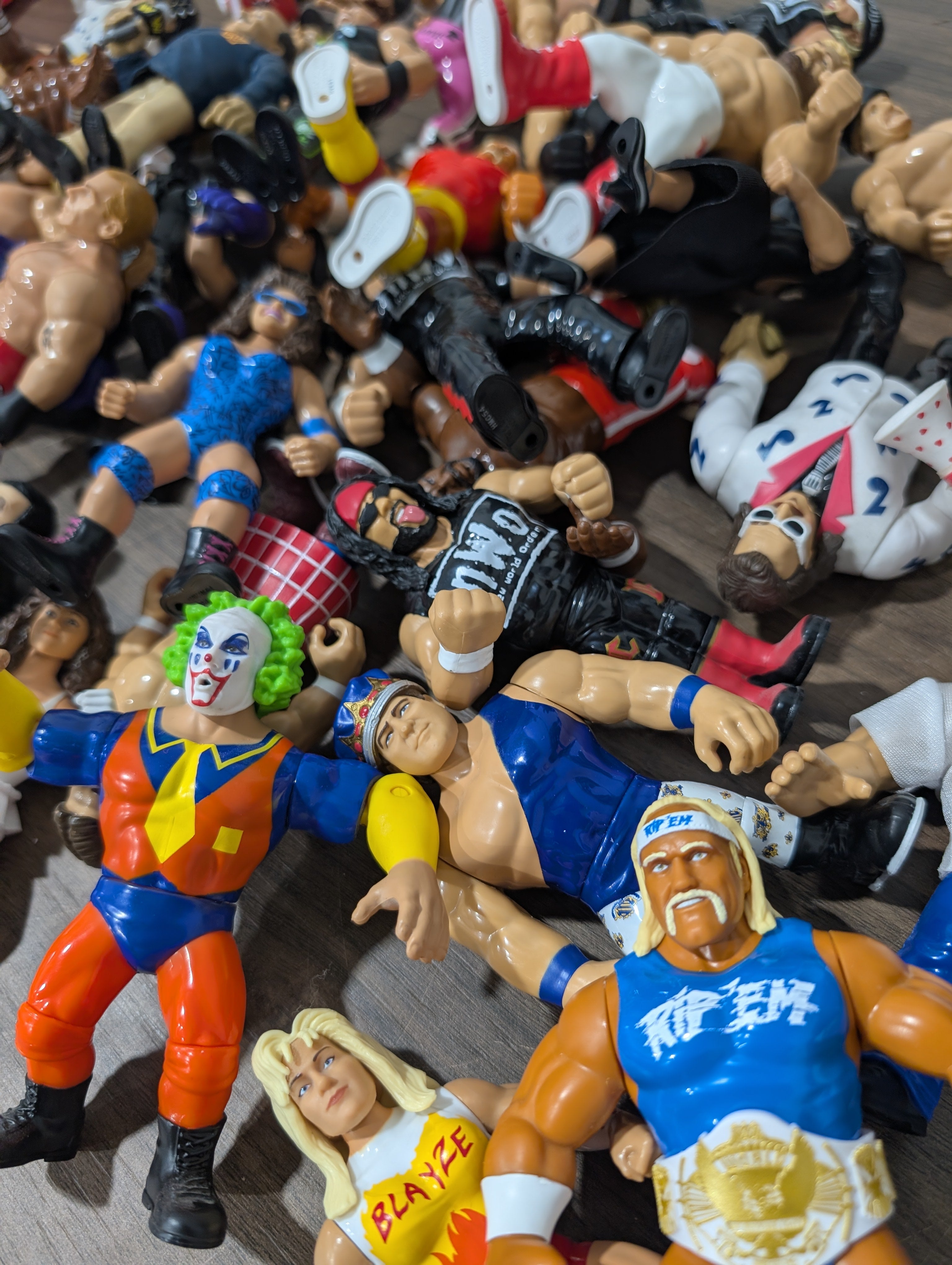 J+J Figures