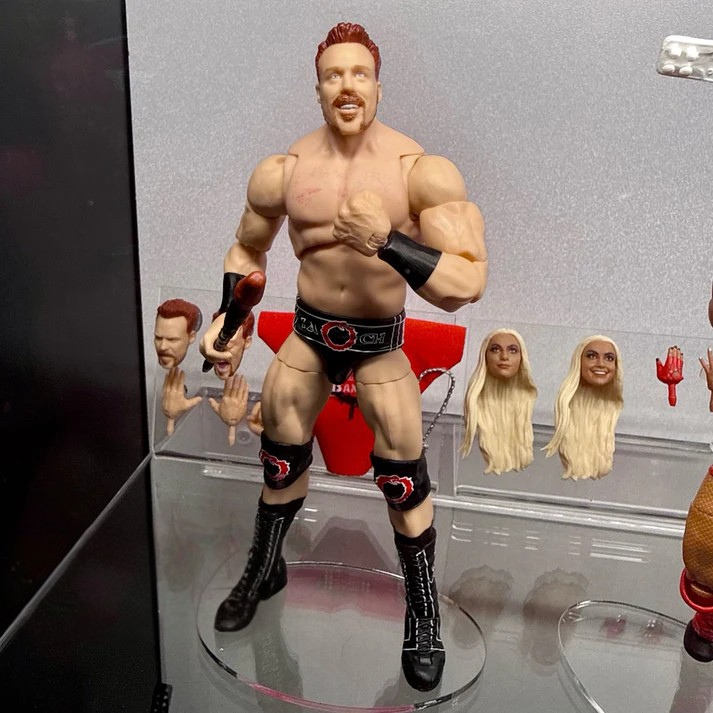 ***PRE-ORDER*** Ultimate Edition 33 Sheamus